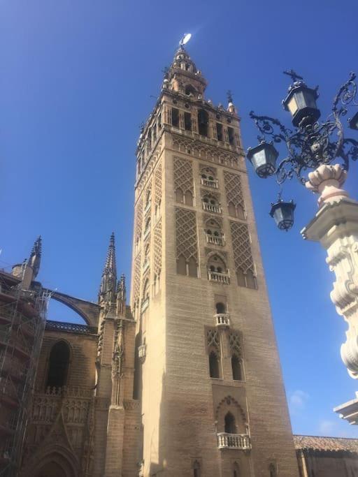 Puerta De San Juan Lägenhet Sevilla Exteriör bild